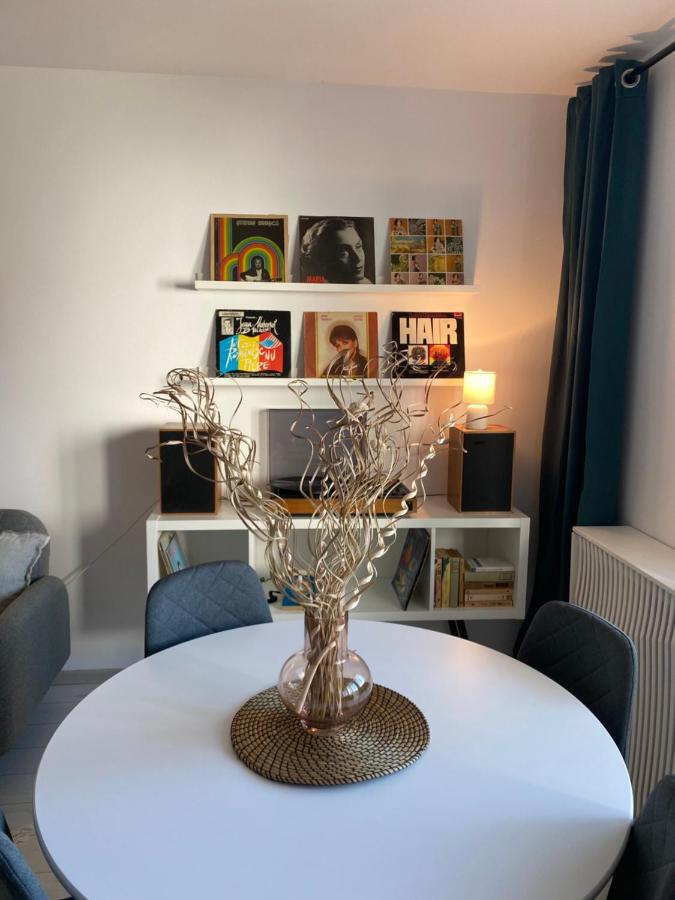 בוקרשט Evan Cozy Flat With Balcony & Parking, 13 September מראה חיצוני תמונה